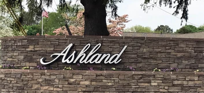 Ashland De event venues skyline backdrop