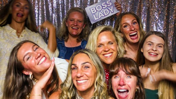 Bear De Photo Booth Rental