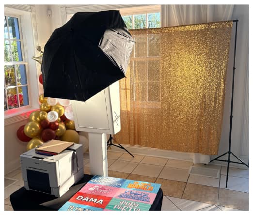 Chic Digital Ring Light Selfie Capture #5
