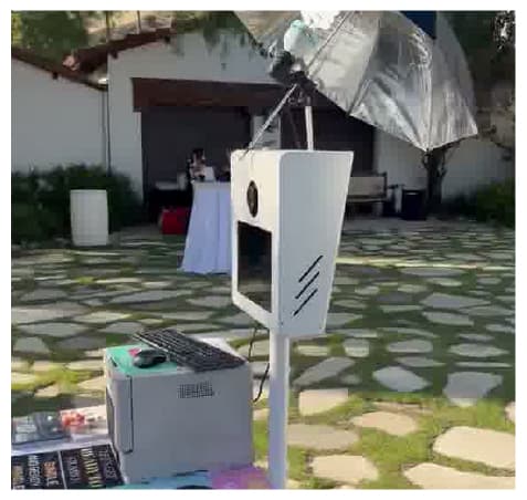 Premium Open Air Photo Booth Capture #4